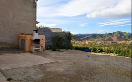 HOUSE IN ALBOX AREA