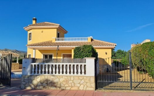 VILLA IN ARBOLEAS