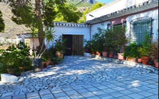 COUNTRY HOUSE IN ALBOX, SALIENTE AREA