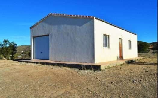 FARM IN HUÉRCAL-OVERA AREA