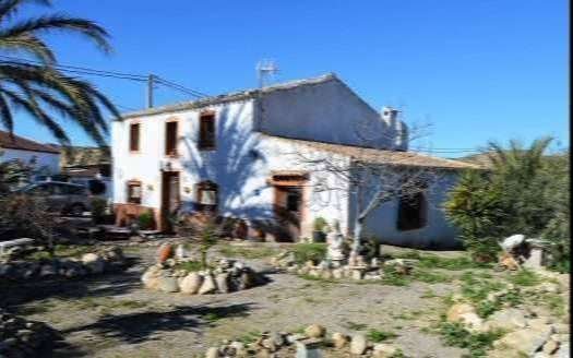 COUNTRY HOUSE IN ARBOLEAS AREA