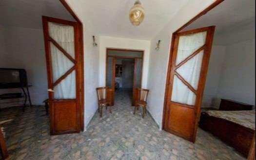 COUNTRY HOUSE TO BE REFORMED IN HUERCAL-OVERA AREA