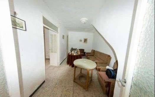 TOWNHOUSE TO BE REFORMED IN LUBRIN