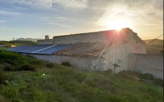 Country house in El Saliente