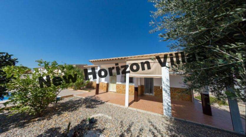 VILLA IN ARBOLEAS