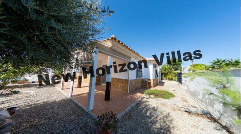 VILLA IN ARBOLEAS