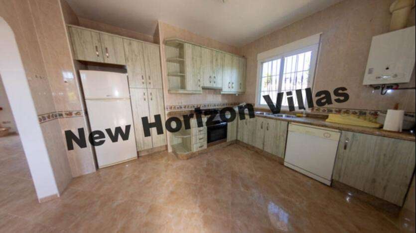 VILLA IN ARBOLEAS