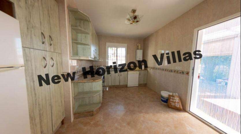 VILLA IN ARBOLEAS