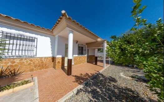 VILLA IN ARBOLEAS