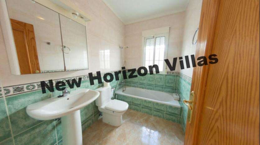 VILLA IN ARBOLEAS