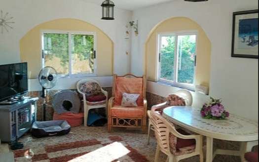 VILLA IN ARBOLEAS AREA