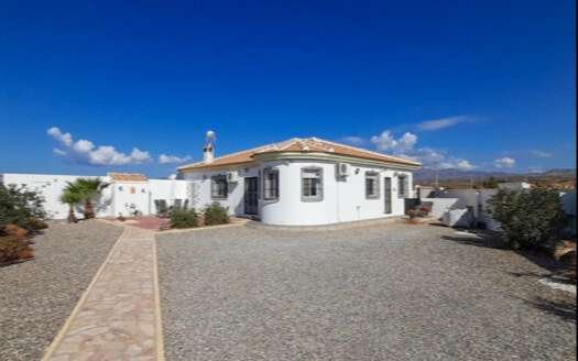 VILLA IN ALBOX AREA