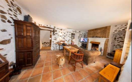 COUNTRY HOUSE IN ARBOLEAS AREA