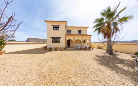 VILLA IN ZURGENA AREA