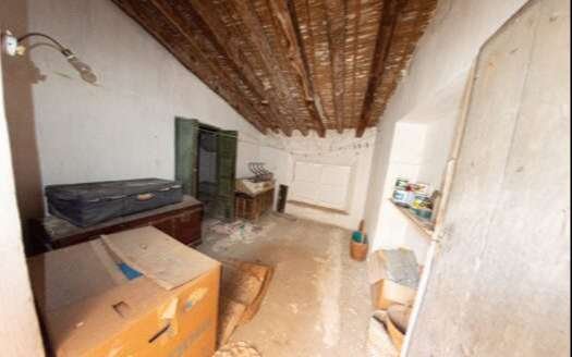 HOUSE TO BE REFORMED IN CUEVAS DEL ALMANZORA