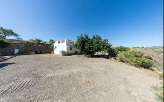CORTIJO IN HUÉRCAL-OVERA ÁREA