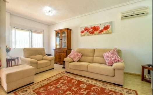 VILLA IN SAN JUAN DE LOS TERREROS