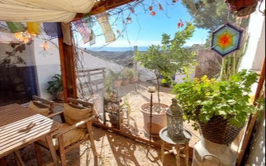 COUNTRY HOUSE IN ORIA AREA