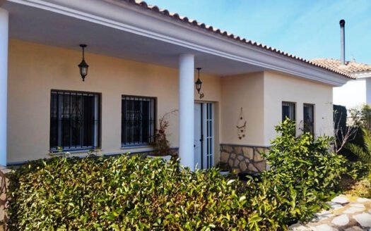 VILLA IN ZURGENA AREA