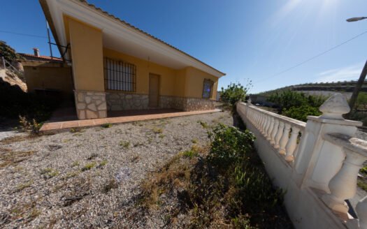 HOUSE IN LUBRIN AREA