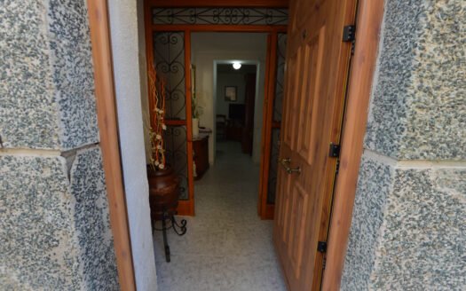 HOUSE IN ALBOX AREA