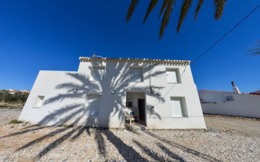 COUNTRY HOUSE IN ZURGENA AREA