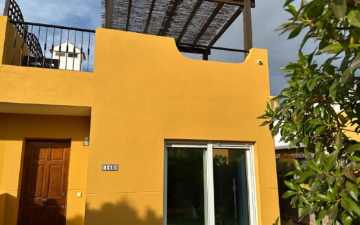 VILLA IN LOS GALLARDOS AREA