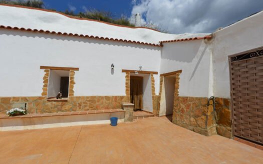 Cave house in Cuevas del Almanzora