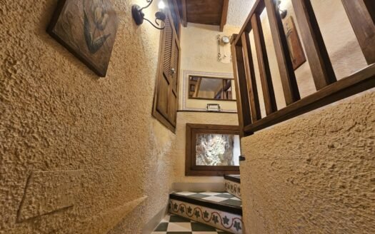 House in Lubrín Area