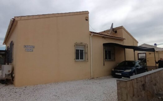 Villa en Arboleas