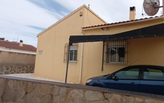 Villa en Arboleas