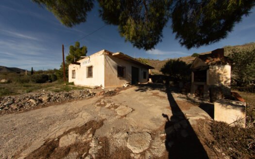 Country House in Lubrin