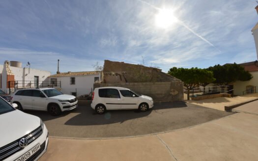 Country house to renovate in Huercal Overa Area