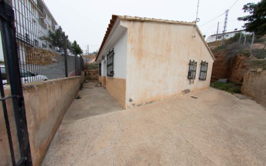 VILLAGE HOUSE IN TABERNO