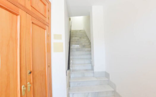 MODERN DUPLEX EN ZURGENA