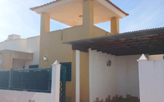 VILLA EN LA ALFOQUIA