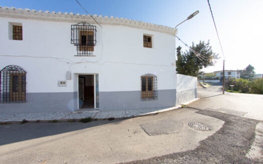 CORTIJO IN ARBOLEAS COUNTRYSIDE