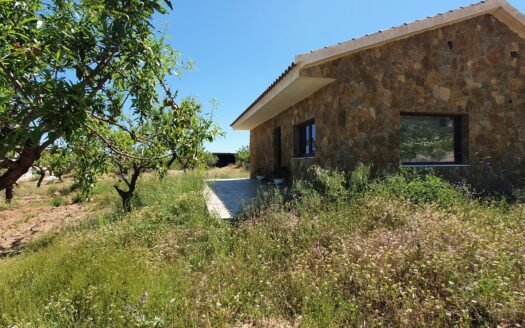 COUNTRY HOUSE IN ORIA