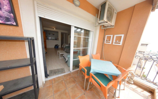 APARTMENT IN VILLARICOS