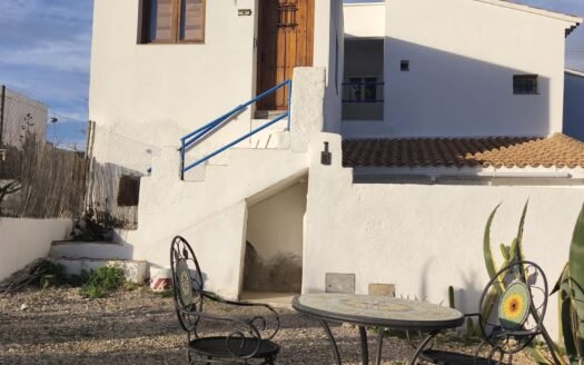 APARTMENT IN ARBOLEAS AREA