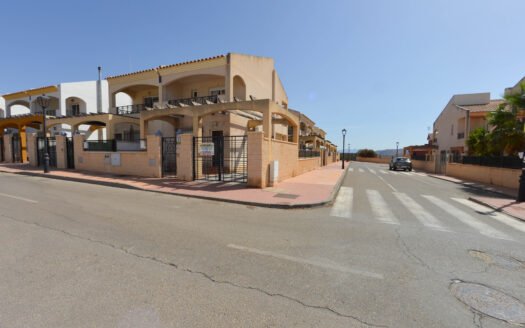 MODERN CORNER DUPLEX IN LA ALFOQUIA