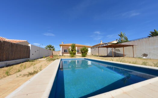 Villa in Zurgena area