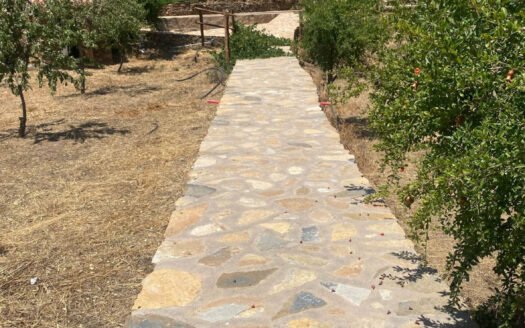 CORTIJO IN LUBRÍN AREA