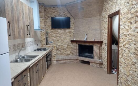 APARTMENT IN ALBOX