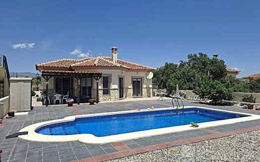 VILLA IN THE PARTALOA AREA