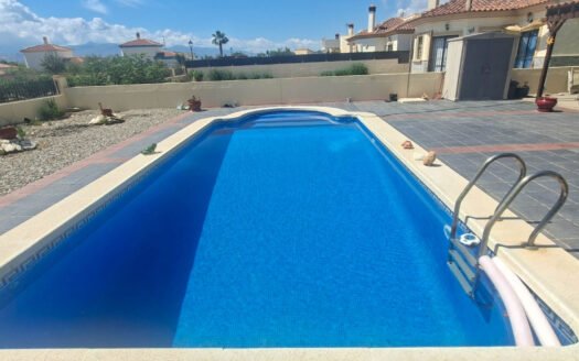 VILLA IN THE PARTALOA AREA
