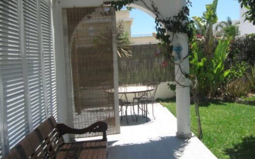 VILLA IN PUERTO REY