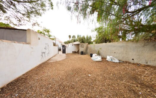 HOUSE IN THE CANTORIA AREA