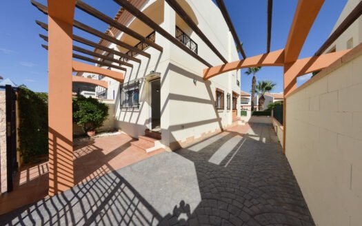 Duplex in La Alfoquia